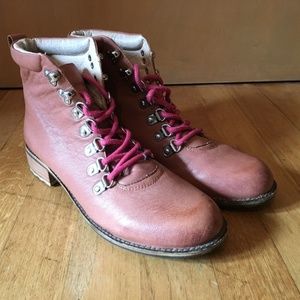 Matt Bernson Boots Hiking Bootie Tan Camel White